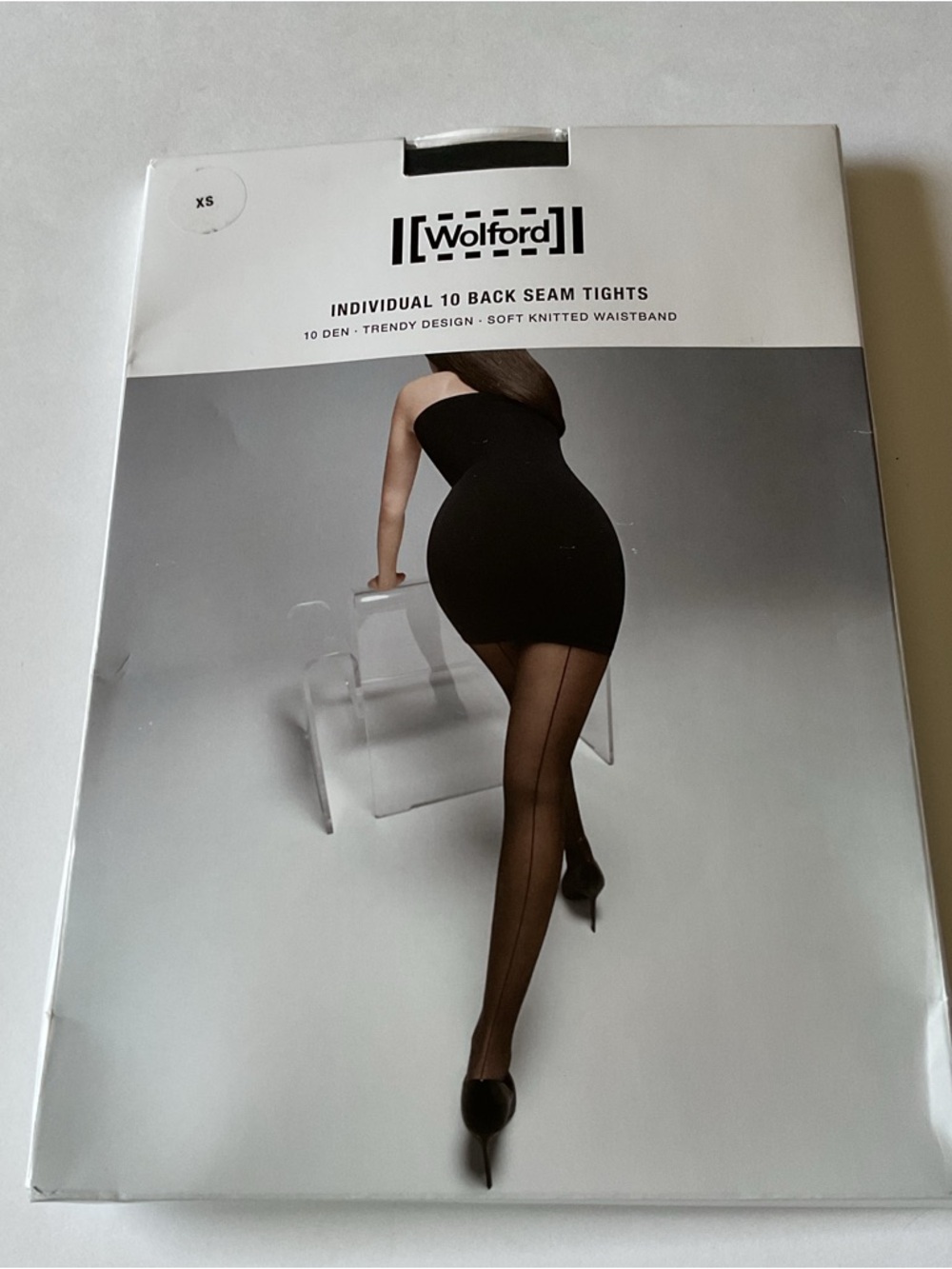 WOLFORD 18563 INDIVIDUAL 10 BACK SEAM TIGHTS BLACK SIZE XS NWT